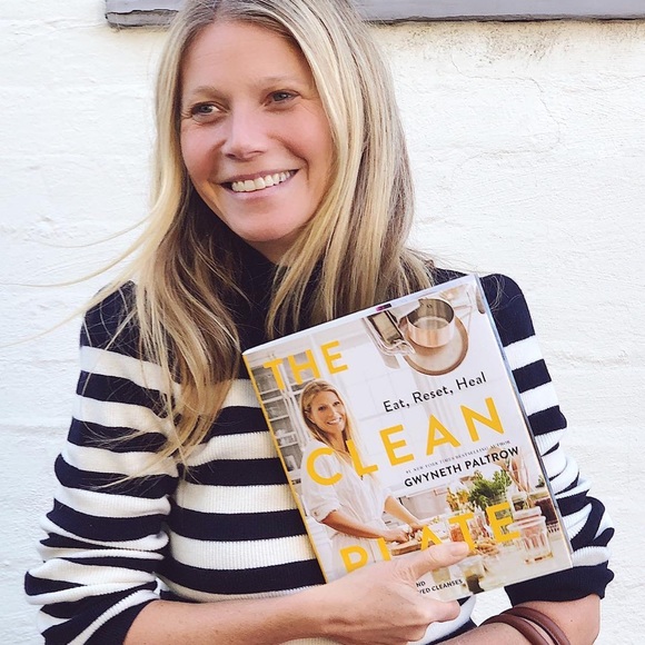 Goop G. LABEL Mindy Cashmere Wool Striped Turtleneck Sweater in Navy Cream - Picture 5 of 17